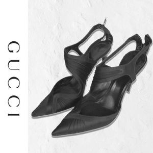 Gorgeous Authentic Gucci Satin Ankle Strap Heels